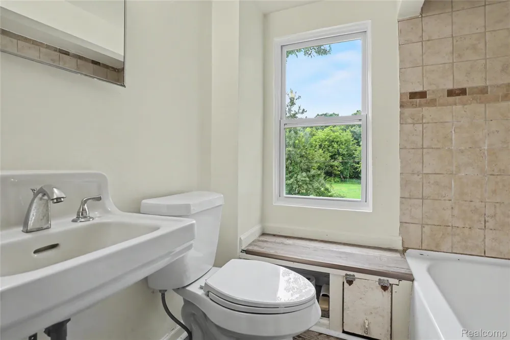 5388 Davison Road Elba Township, MI 48446