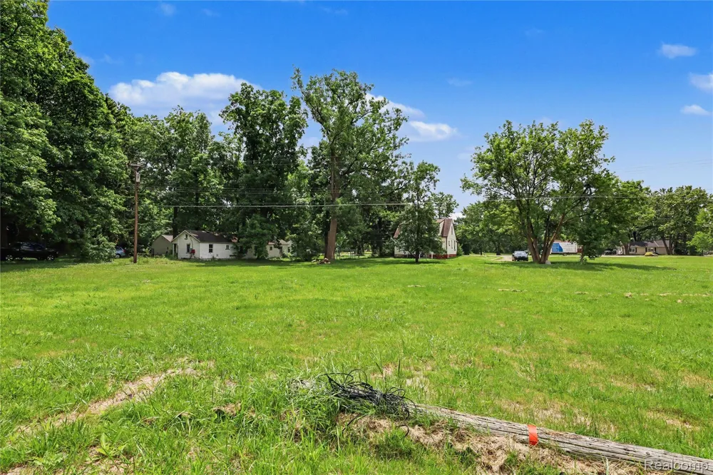 5388 Davison Road Elba Township, MI 48446