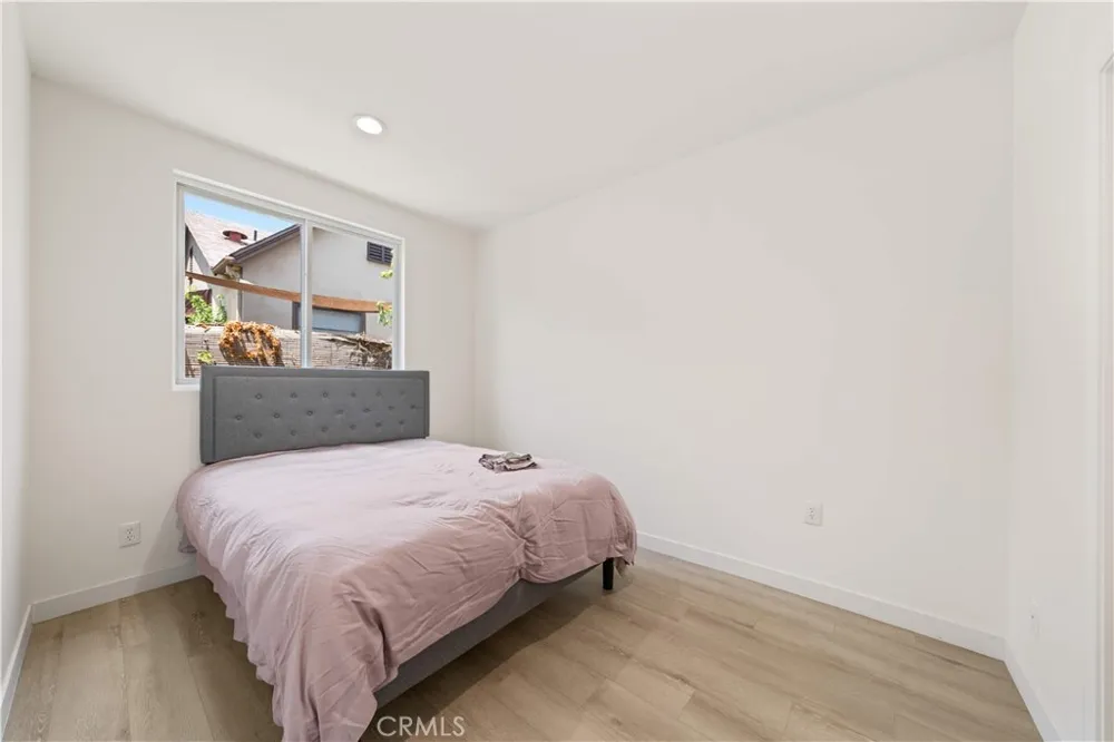 1953 S Los Robles San Marino, CA 91108