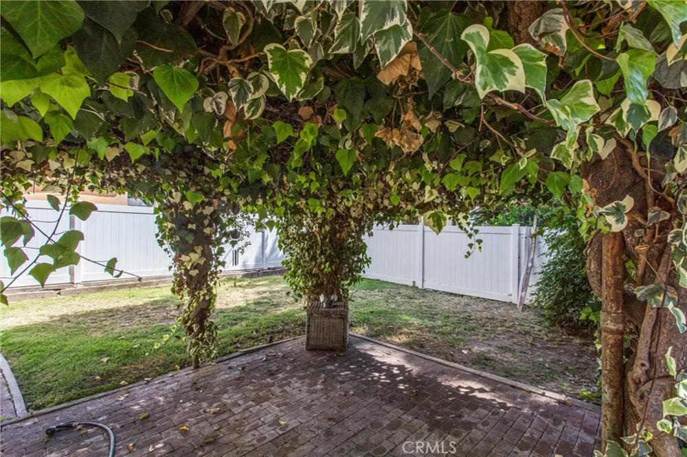 618 Cypress Circle Redlands, CA 92373