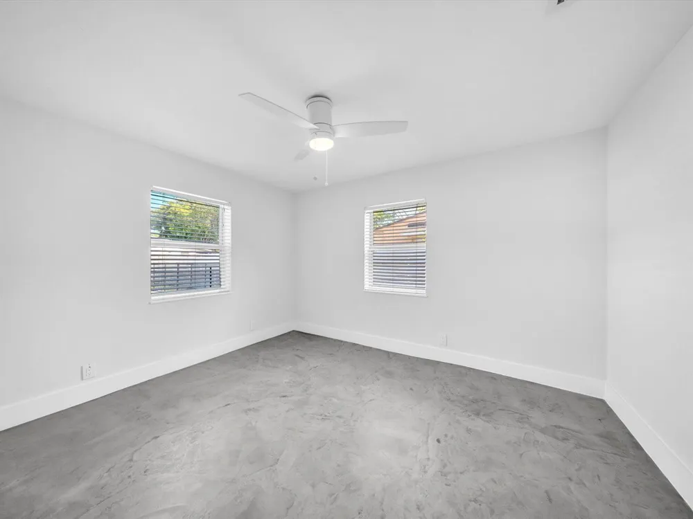 1721 16th Court Hollywood, FL 33020
