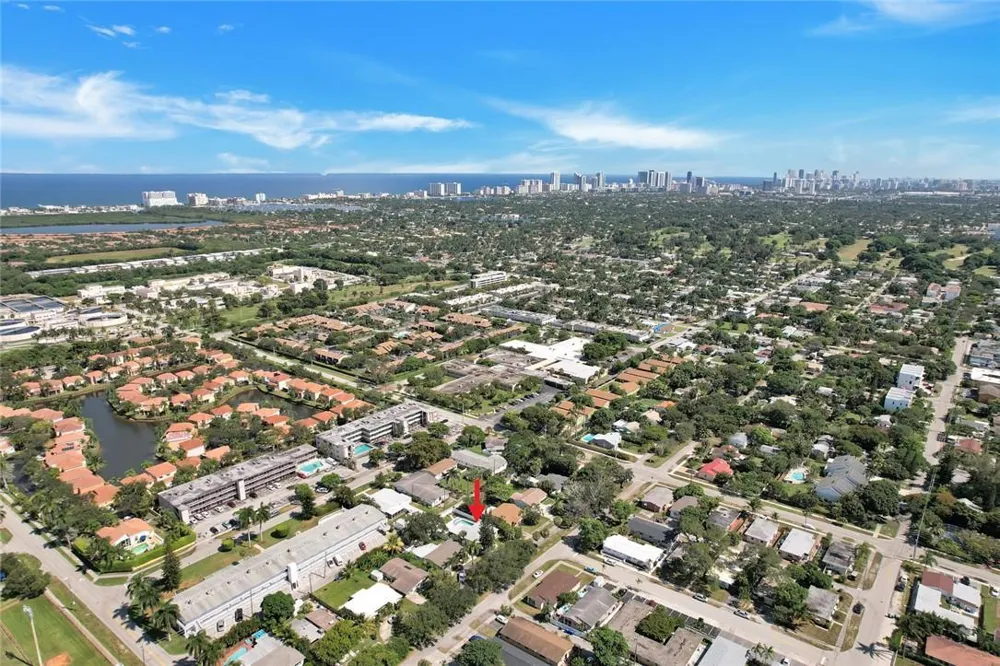 1721 16th Court Hollywood, FL 33020