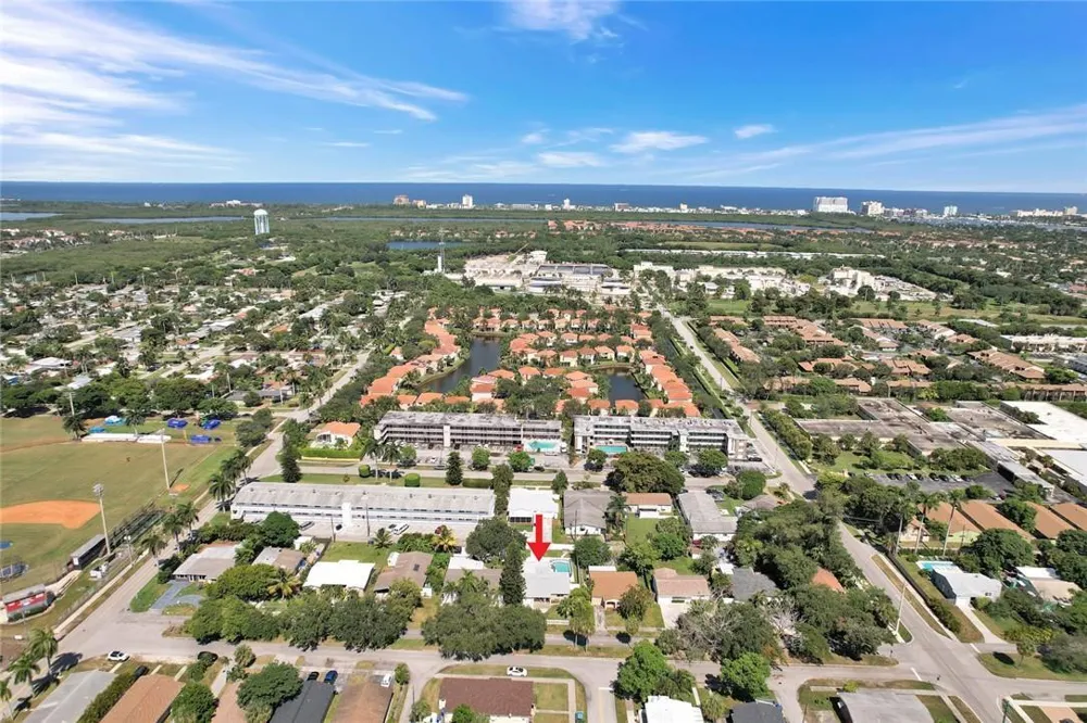 1721 16th Court Hollywood, FL 33020