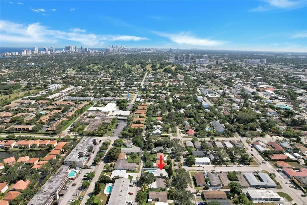 1721 16th Court Hollywood, FL 33020