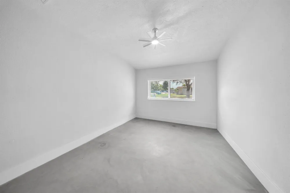 1721 16th Court Hollywood, FL 33020
