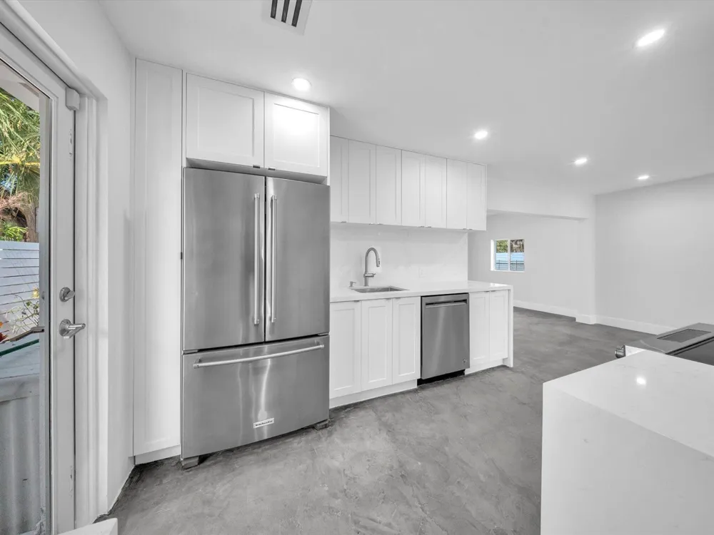 1721 16th Court Hollywood, FL 33020