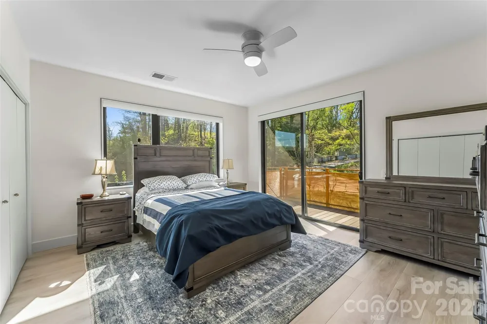 68 Craven Street #312 Asheville, NC 28806