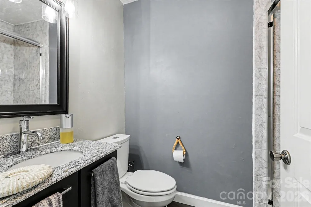 121 Carriage House Drive Kannapolis, NC 28081