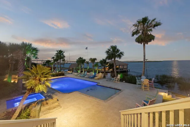 140 BAY HARBOR DR Aransas Pass, TX 78336