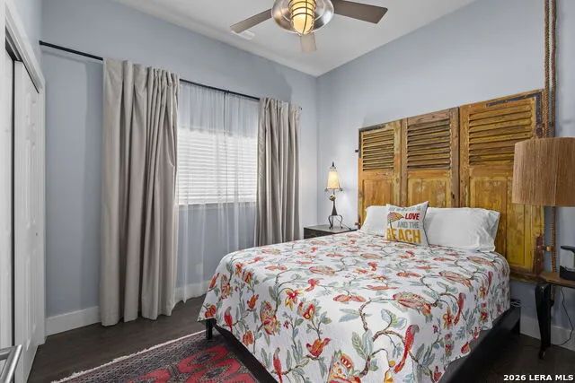 140 BAY HARBOR DR Aransas Pass, TX 78336