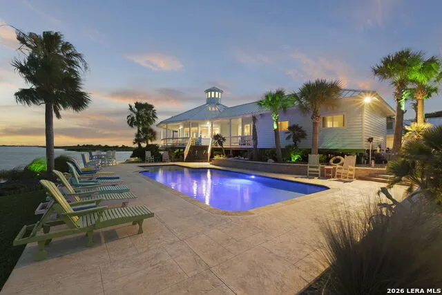140 BAY HARBOR DR Aransas Pass, TX 78336
