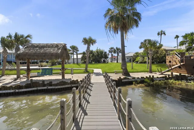 140 BAY HARBOR DR Aransas Pass, TX 78336