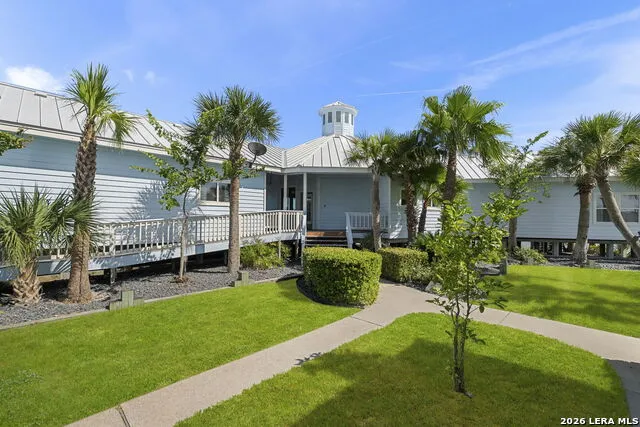 140 BAY HARBOR DR Aransas Pass, TX 78336