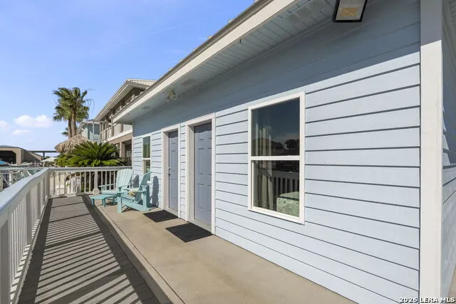140 BAY HARBOR DR Aransas Pass, TX 78336