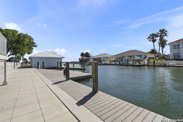 140 BAY HARBOR DR Aransas Pass, TX 78336