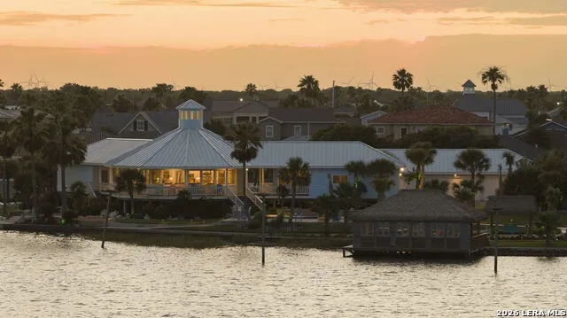 140 BAY HARBOR DR Aransas Pass, TX 78336
