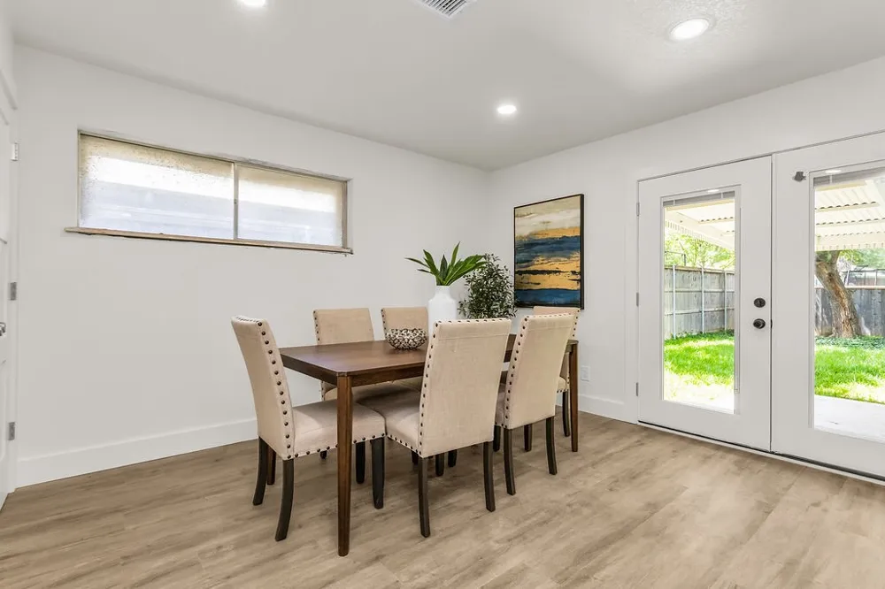 10623 Mccree Road Dallas, TX 75238