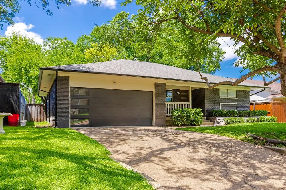 10623 Mccree Road Dallas, TX 75238