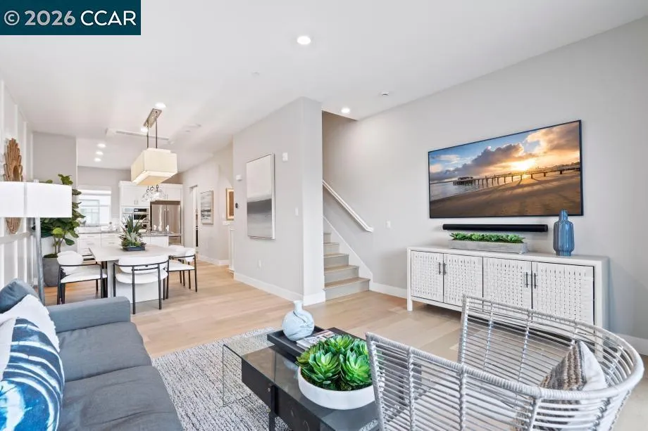 1108 Althea Terrace #3 Sunnyvale, CA 94086