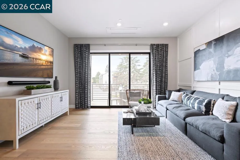 1108 Althea Terrace #3 Sunnyvale, CA 94086