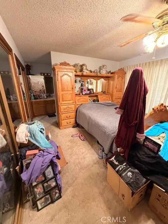 10646 Orchard Lucerne Valley, CA 92356