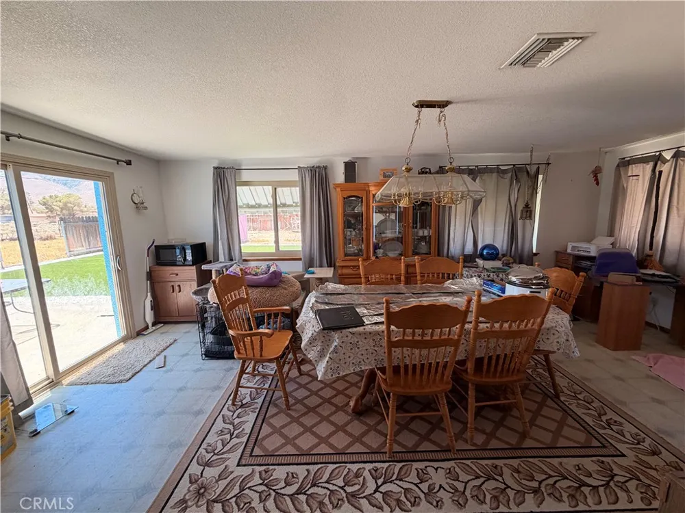 10646 Orchard Lucerne Valley, CA 92356