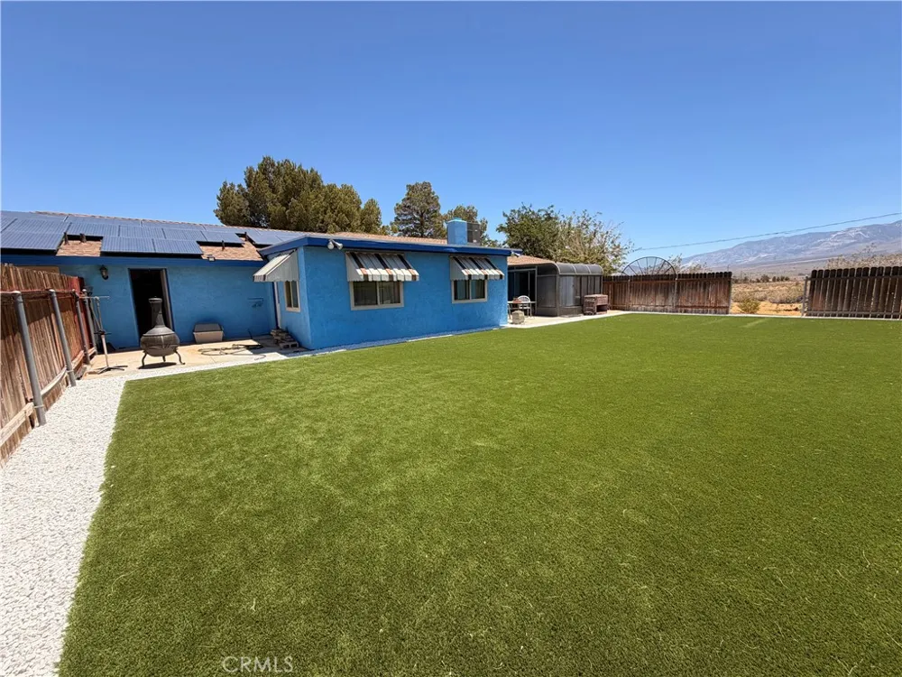 10646 Orchard Lucerne Valley, CA 92356
