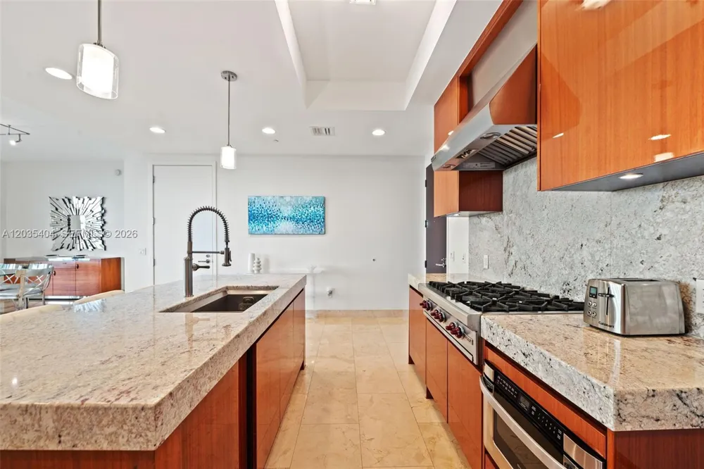 9705 Collins Ave #605N Bal Harbour, FL 33154