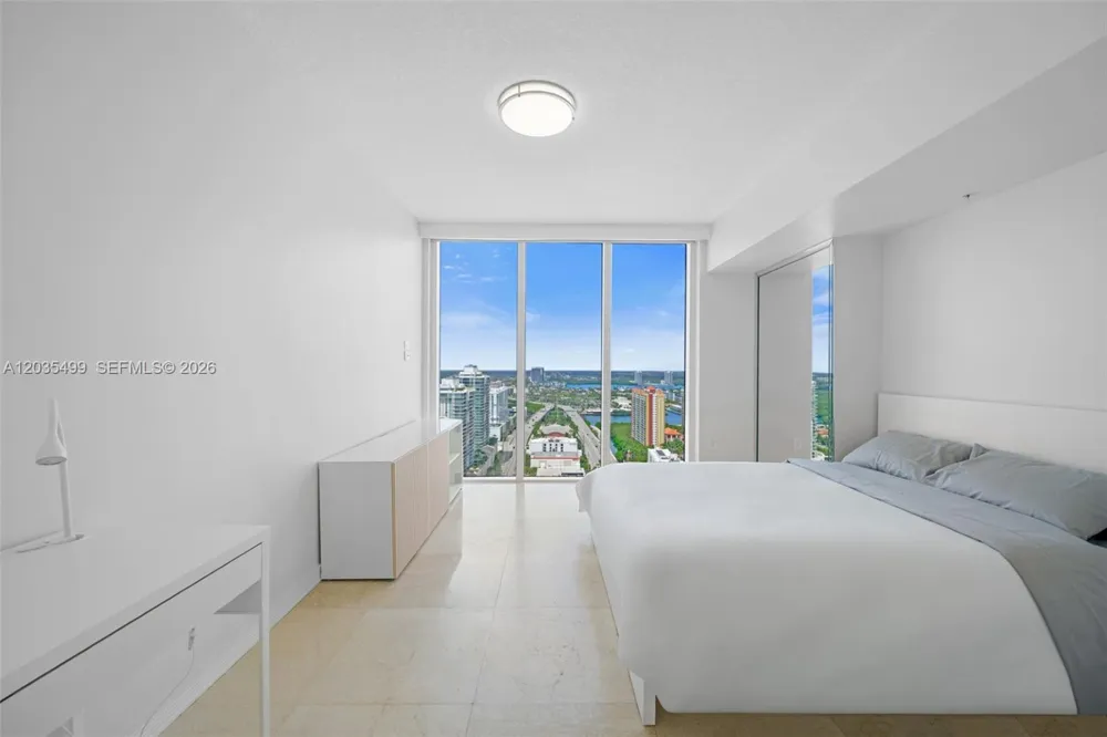 16699 Collins Ave #3508 Sunny Isles Beach, FL 33160