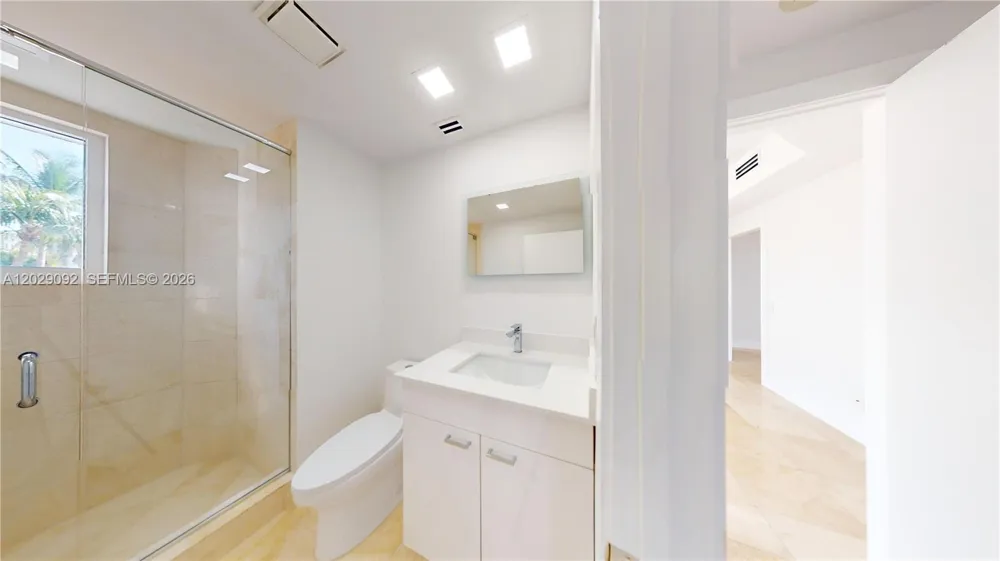 21050 NE 38th Ave #305 Aventura, FL 33180