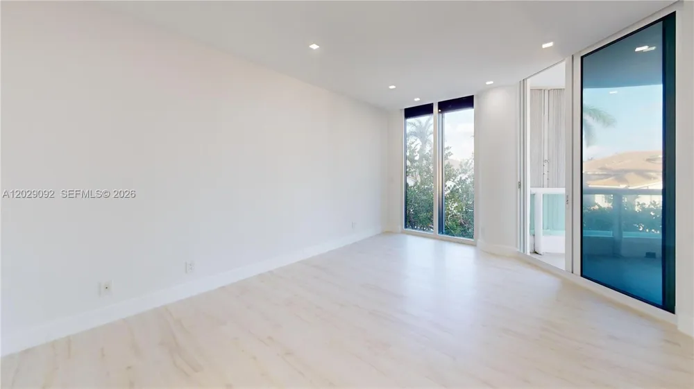 21050 NE 38th Ave #305 Aventura, FL 33180