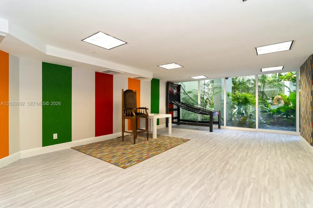 21050 NE 38th Ave #305 Aventura, FL 33180