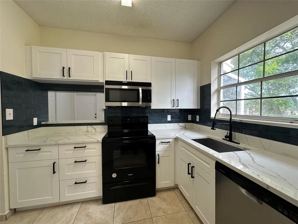 641 Cypress Lake Boulevard #K18 Pompano Beach, FL 33064