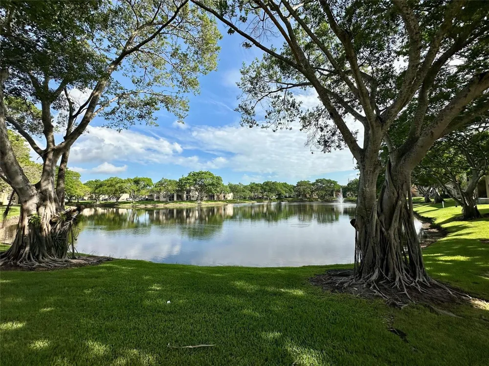 641 Cypress Lake Boulevard #K18 Pompano Beach, FL 33064