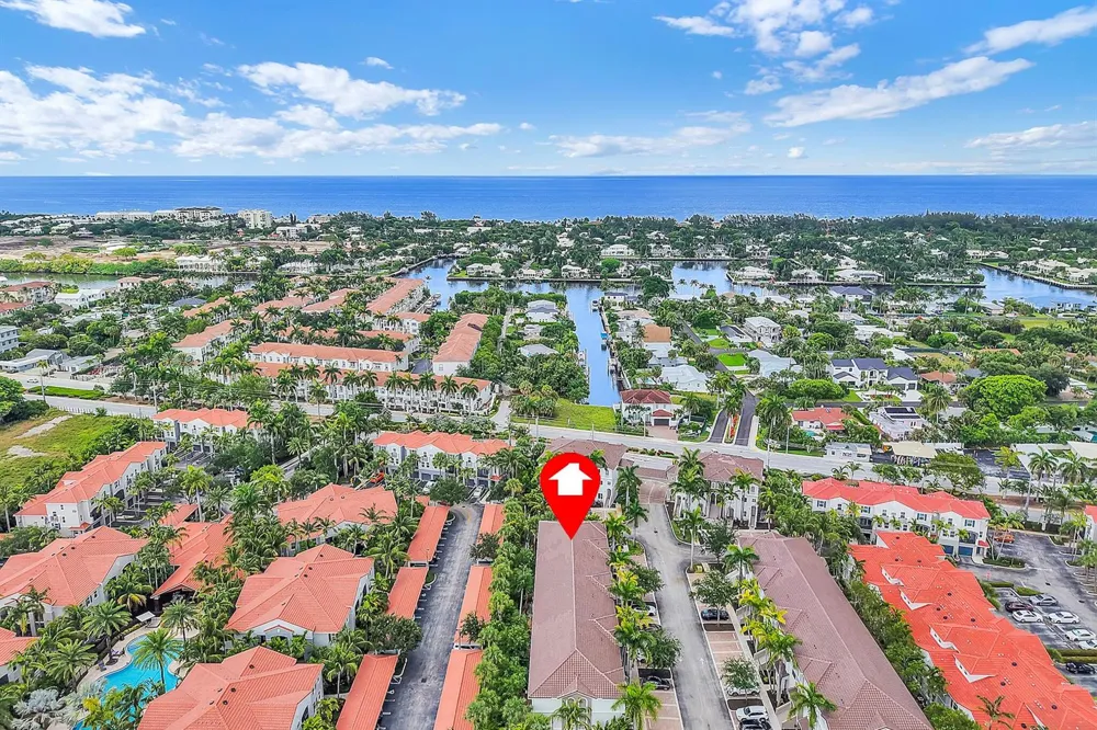 528 Bayfront Drive Boynton Beach, FL 33435
