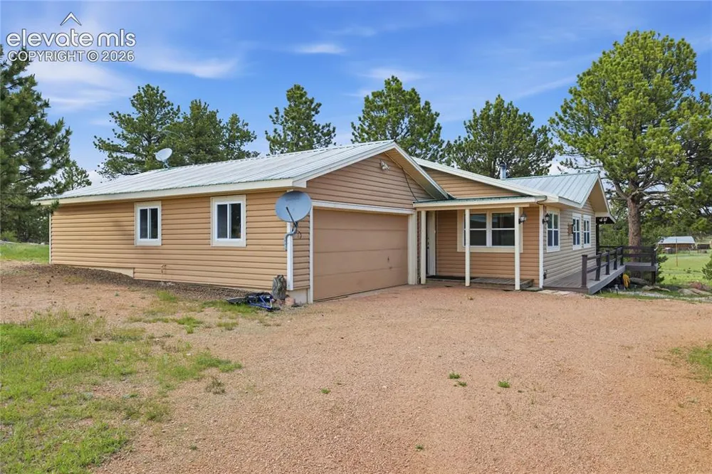 2134 Homestake Place Lake George, CO 80827