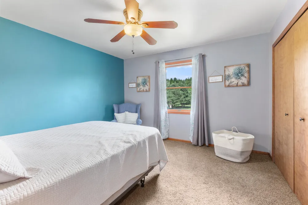 889 Rustic Acres Lane Hebron, IN 46341