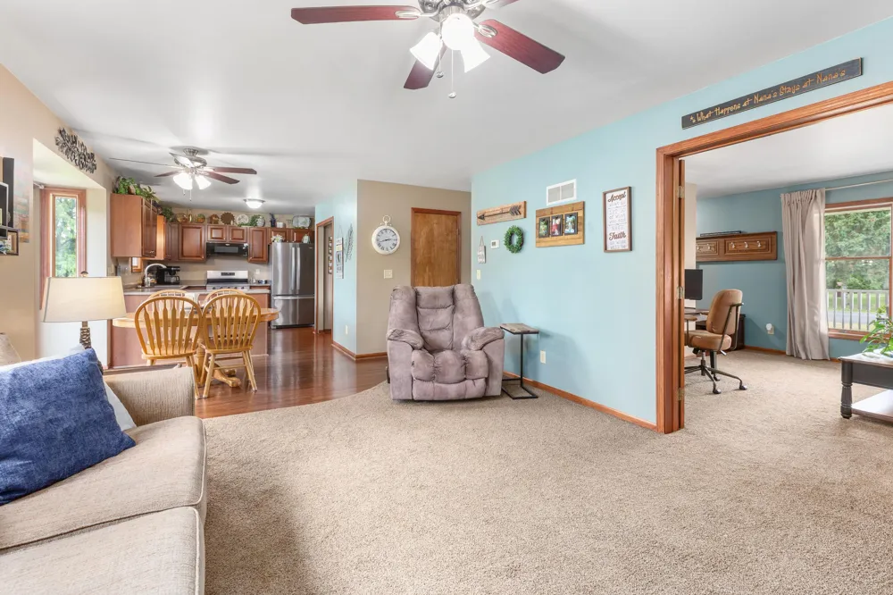 889 Rustic Acres Lane Hebron, IN 46341