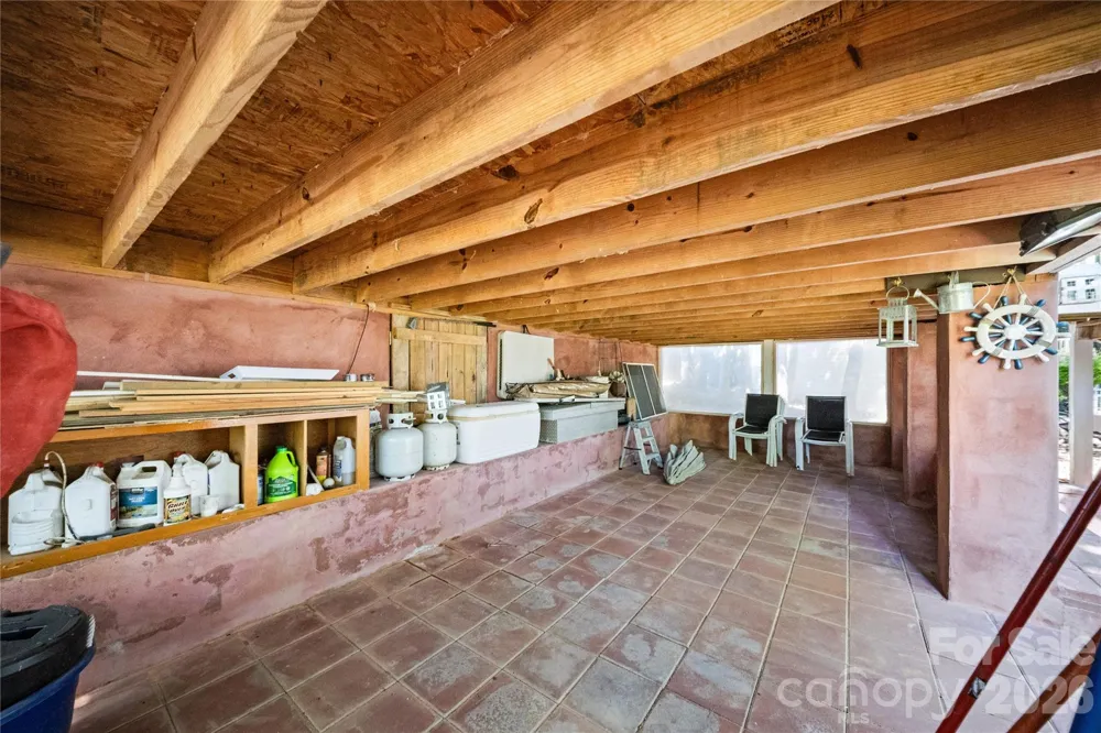 107 Dove Lane New London, NC 28127