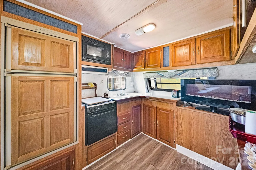 107 Dove Lane New London, NC 28127