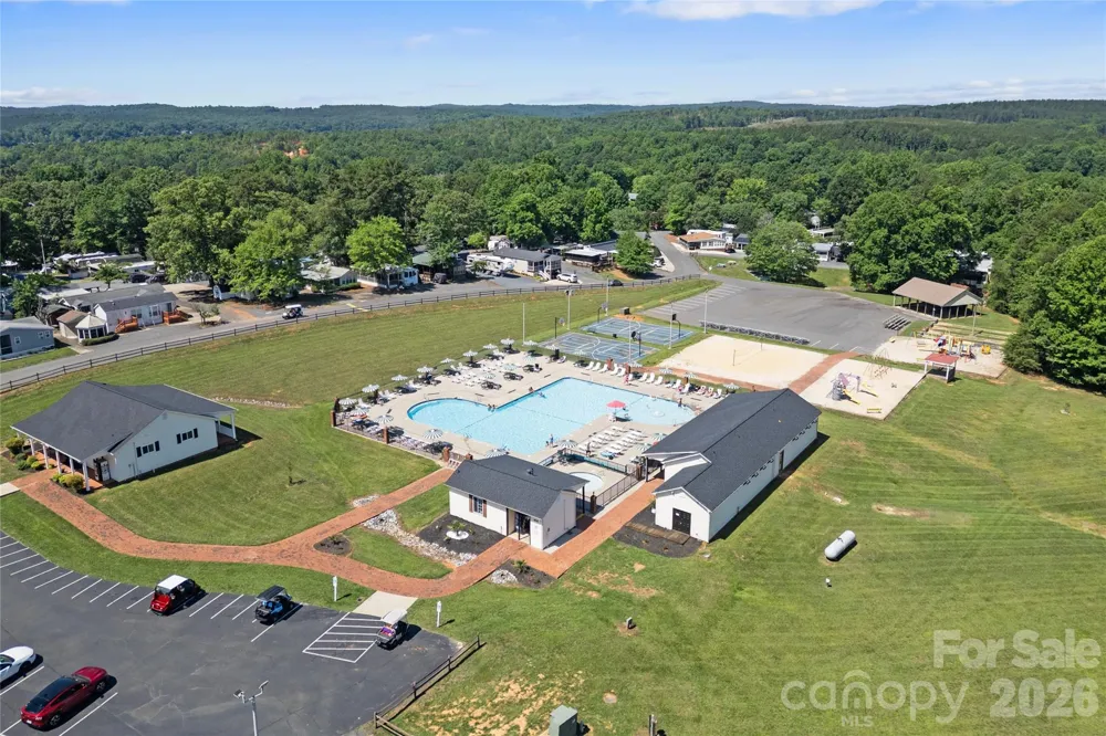 107 Dove Lane New London, NC 28127