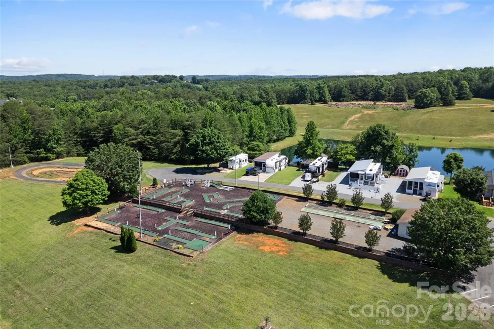 107 Dove Lane New London, NC 28127