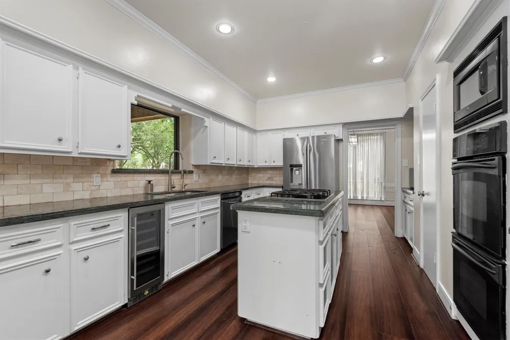 1214 Emerald Green Lane Houston, TX 77094