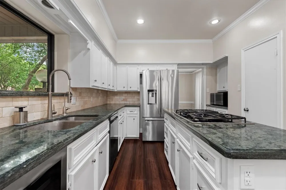 1214 Emerald Green Lane Houston, TX 77094
