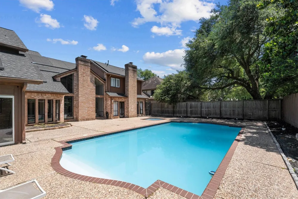 1214 Emerald Green Lane Houston, TX 77094