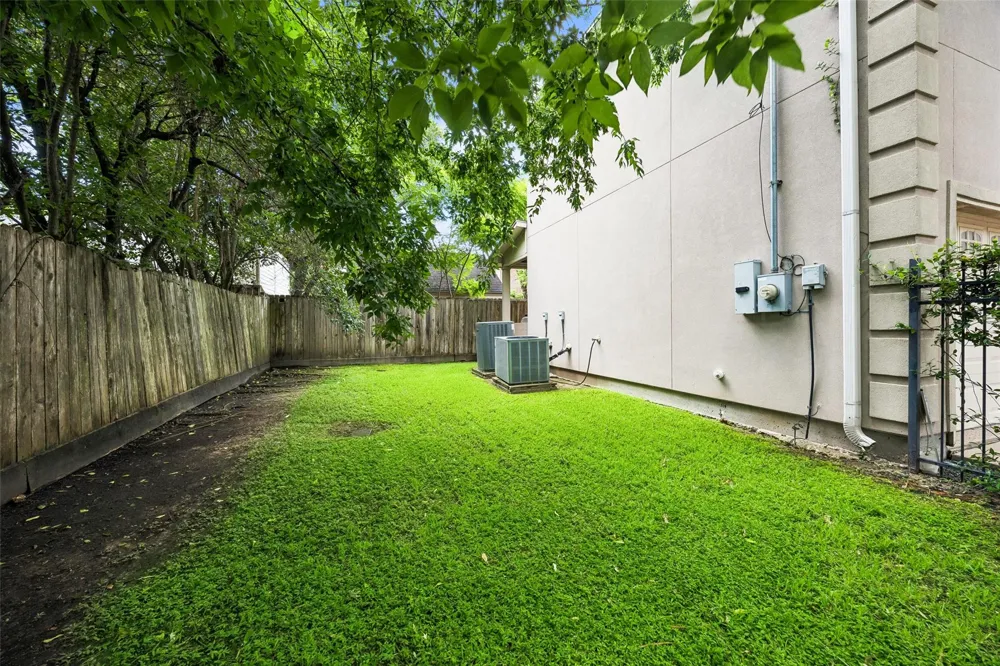 2601 Talbott West University Place, TX 77005