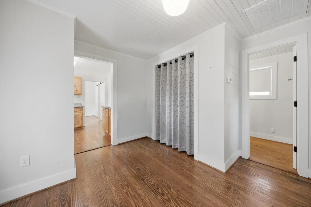 23 Harris Street Bellville, TX 77418