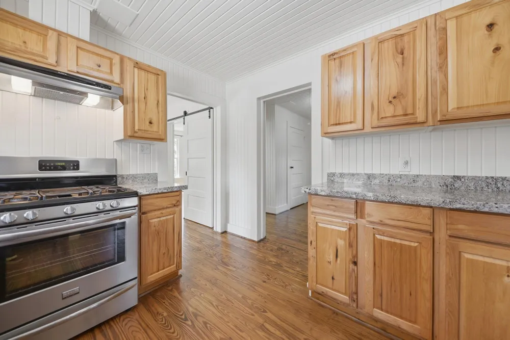 23 Harris Street Bellville, TX 77418