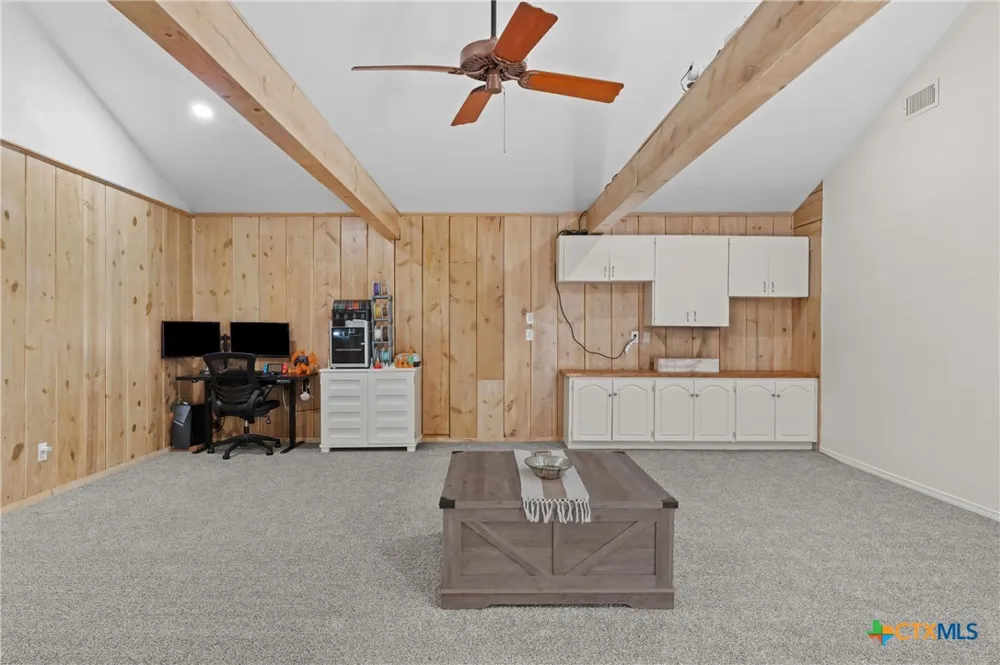 702 E Sandy Lane Little River Academy, TX 76554
