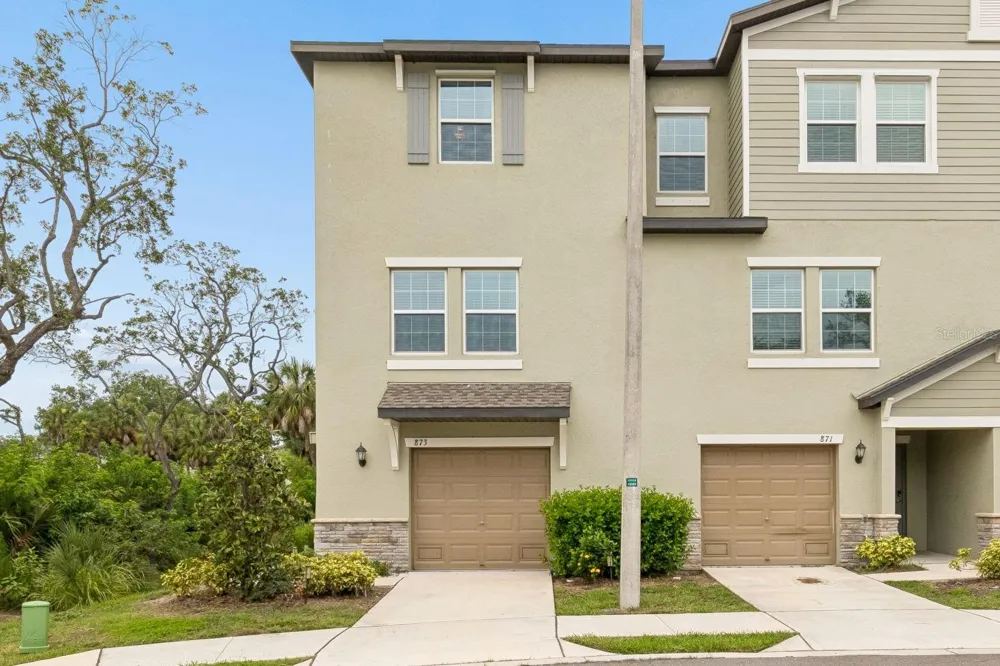 873 TENNYSON MILL CIRCLE Tampa, FL 33619